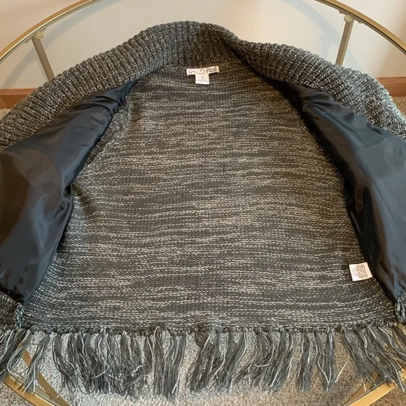 RXB Faux Fur Tie Front Boho Vest - Picture 12 of 16